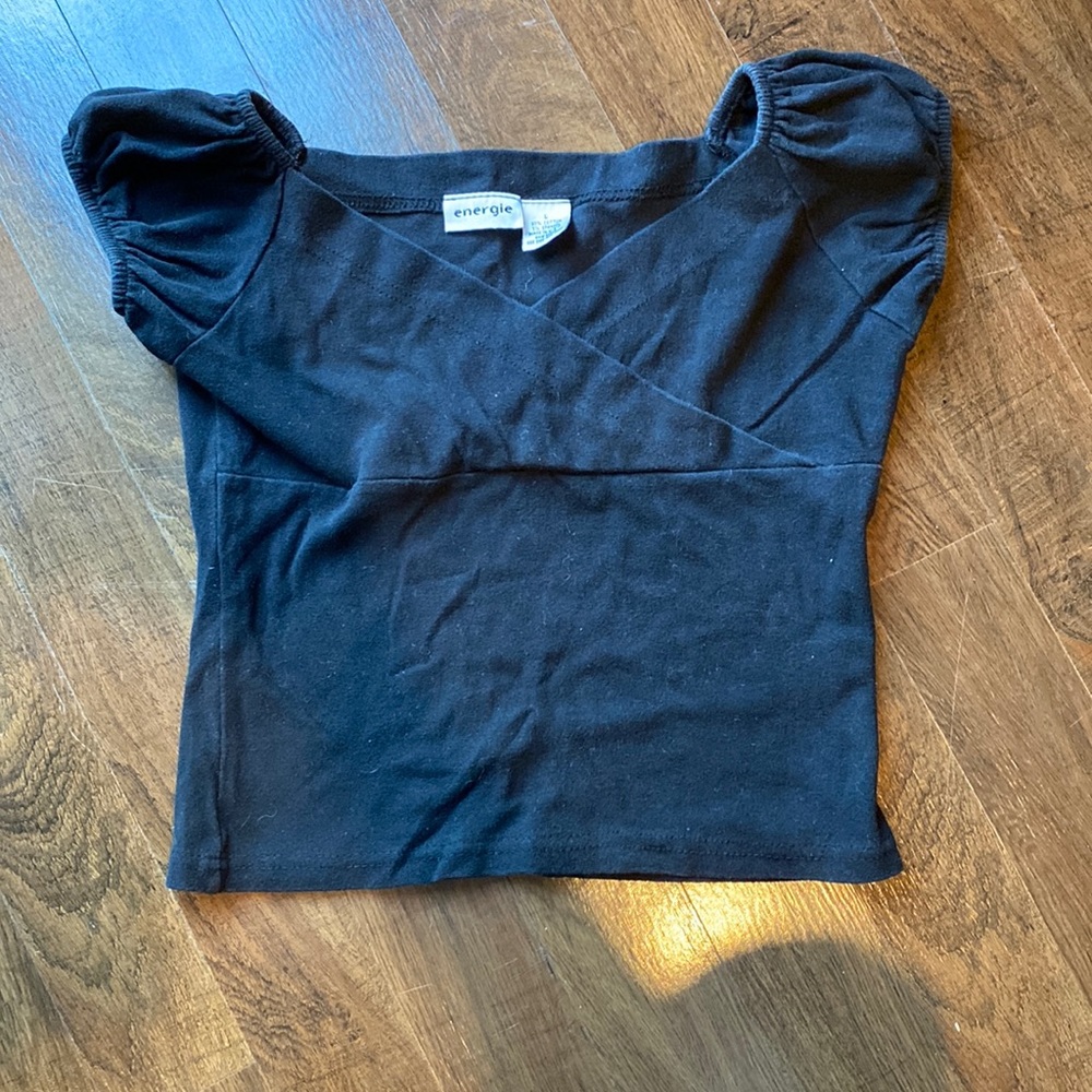 Ruffled vintage sleeves crop top